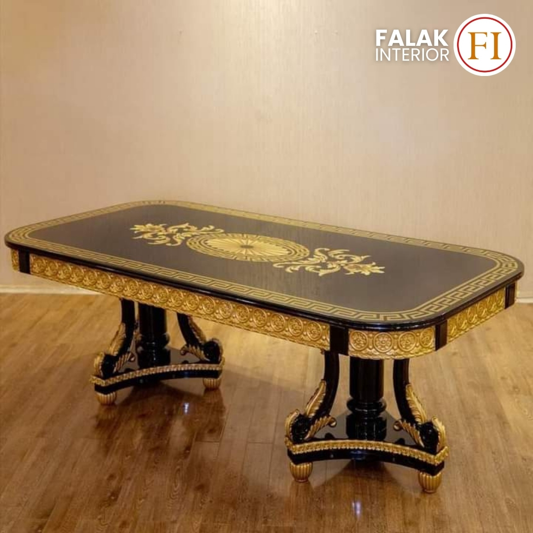 Modren Looking Dining Table